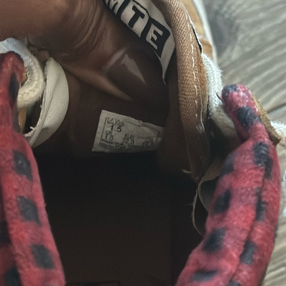 BOYS VANS SNEAKERS - Picture 3 of 10